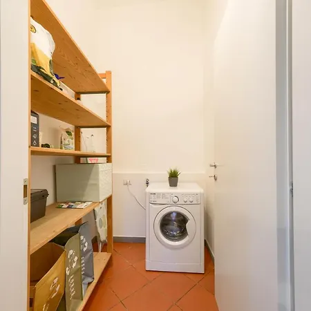 Le Cure Large Apt, 6+1 Beds. Center 15 Min Far By Bus. דירה *